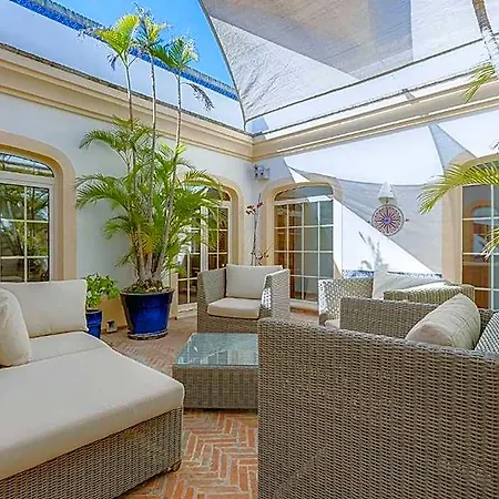 Hotel Luxury In With Bay Views Pool Lagos