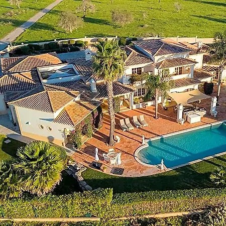 Hotel Luxury In With Bay Views Pool 4*