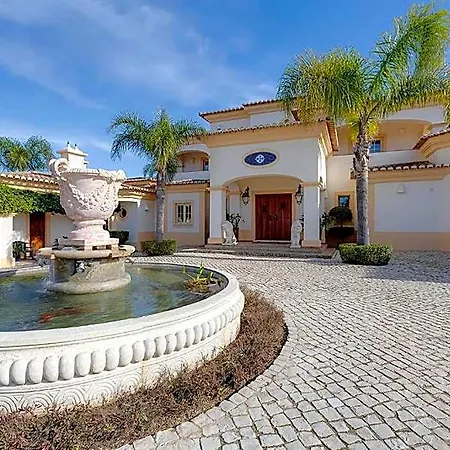 Hotel Luxury In With Bay Views Pool