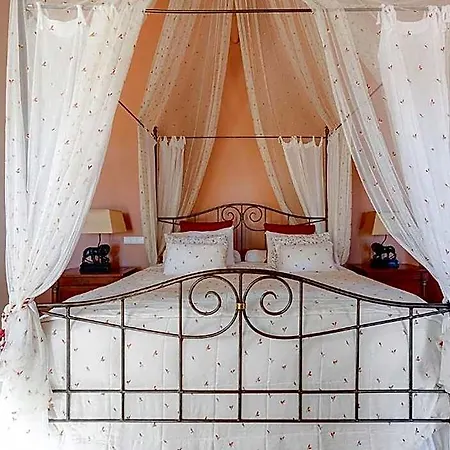 Luxury In With Bay Views Pool 4*
